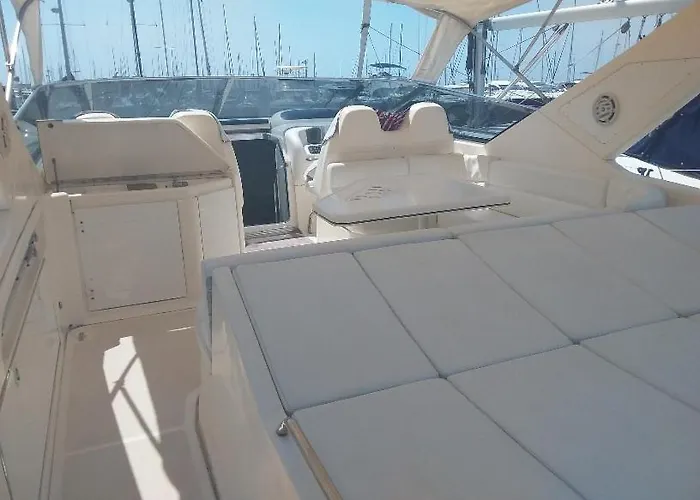 Nuit De Reve Sur Bateau Mamours Ii * Сен-Рафаэль